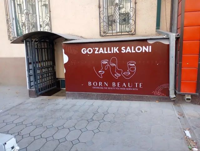 GO‘ZALLIK SALONI BORN BEAUTE: оформление фасадной стены и короба салона красоты