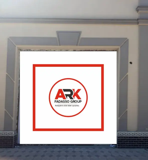 ARK Fadasso Group: макет оформления проёма с логотипом на фото фасада и макет визиток