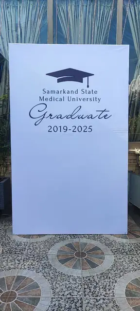 Samarkand State Medical University Graduate 2019-2025: стенд-фотозона для выпускников
